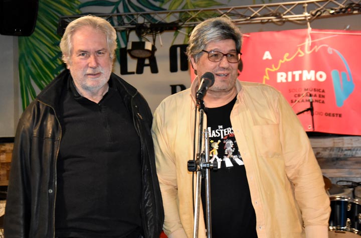 Víctor G. Villarroel y FerCyborg (A Nuestro Ritmo, El MES) presentan el acto